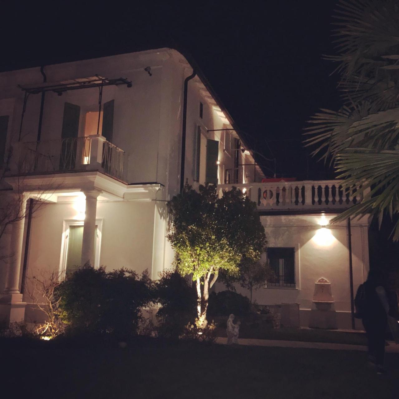 Maison Fortune Castelnuovo del Garda Exterior foto